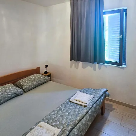 1 Bedroom In Artatore Appartamento