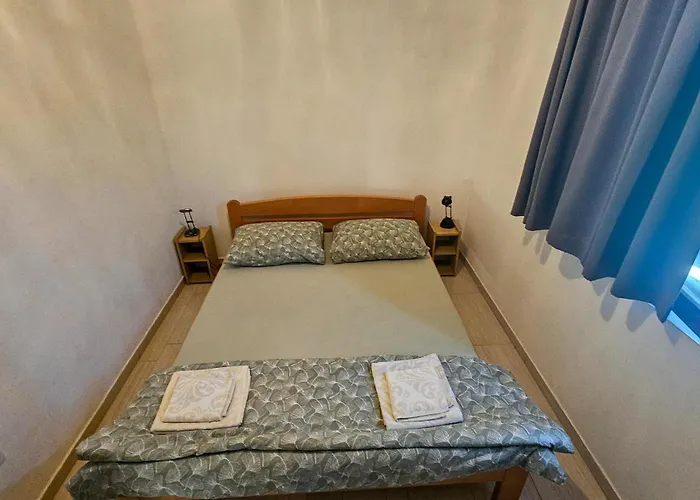 Apartment 1 Bedroom Stunning In Artatore
