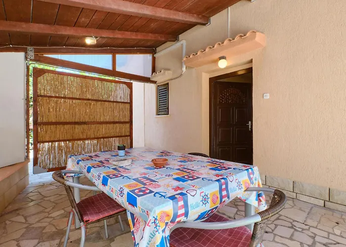 1 Bedroom Stunning In Artatore
