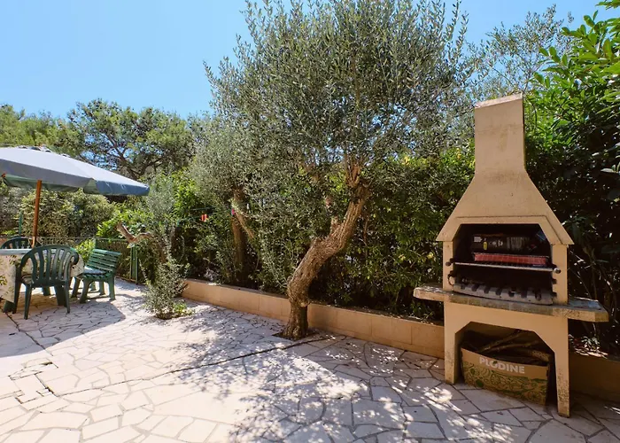 Apartment 1 Bedroom Stunning In Artatore
