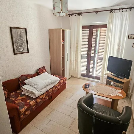 1 Bedroom In Artatore 公寓 Čunski