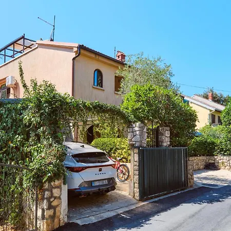 1 Bedroom In Artatore Čunski